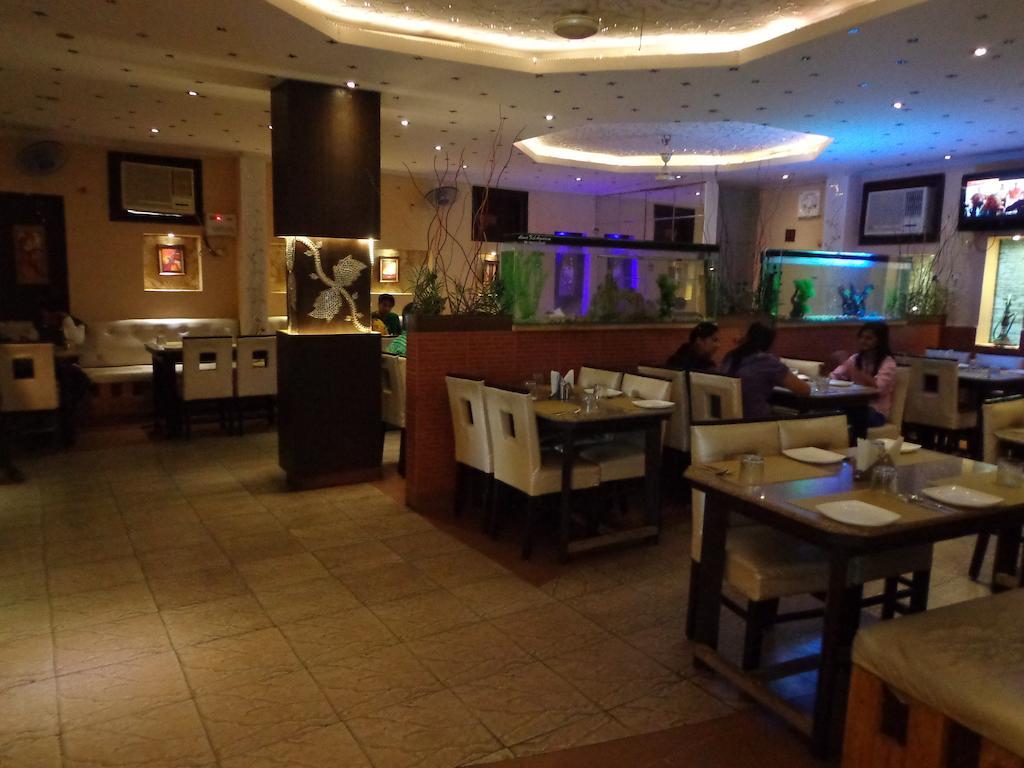 阿尔瓦尔 Aashyana酒店 外观 照片